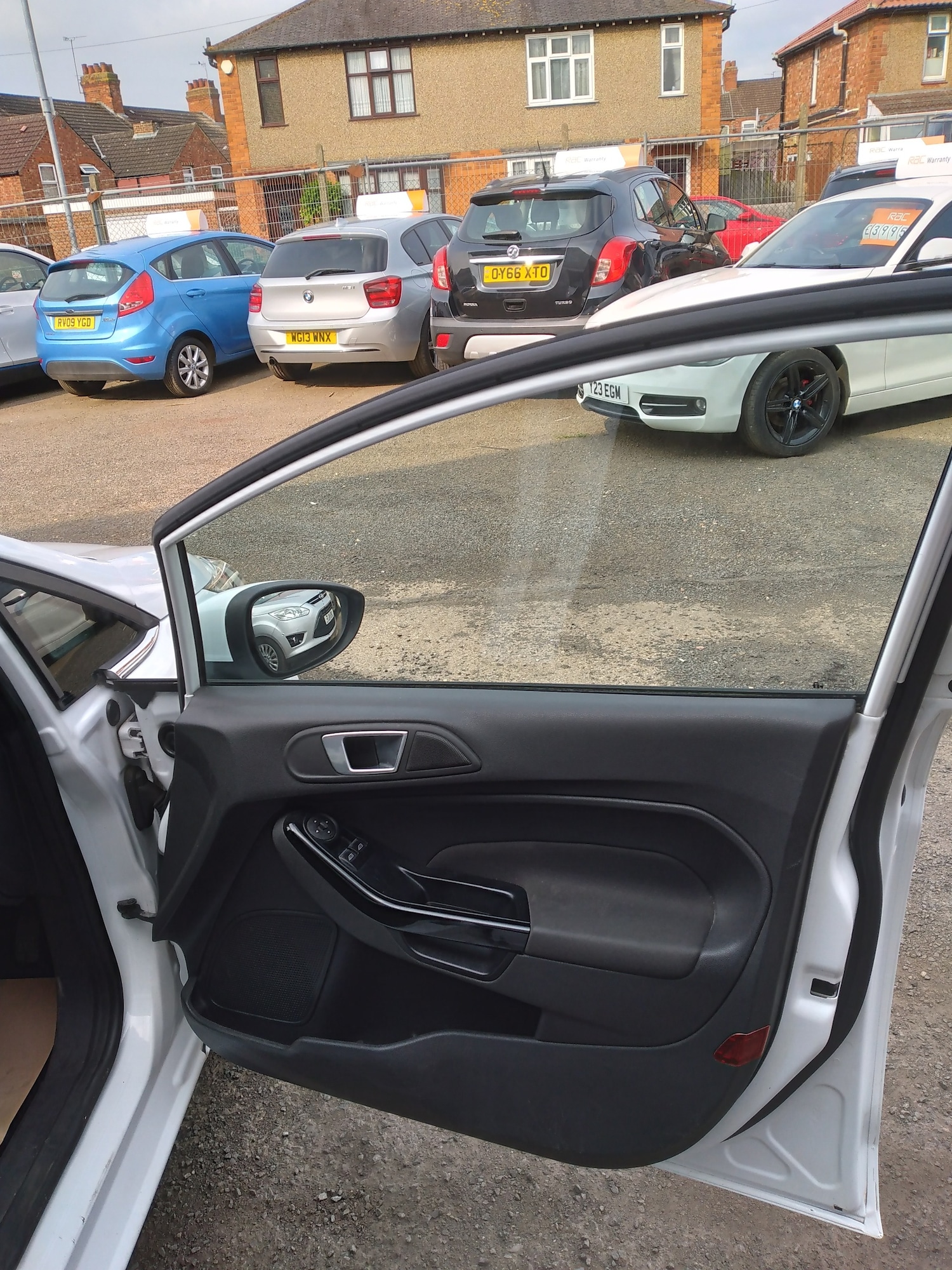 Used Ford Fiesta 2015 for sale - 76576427: Photo 13