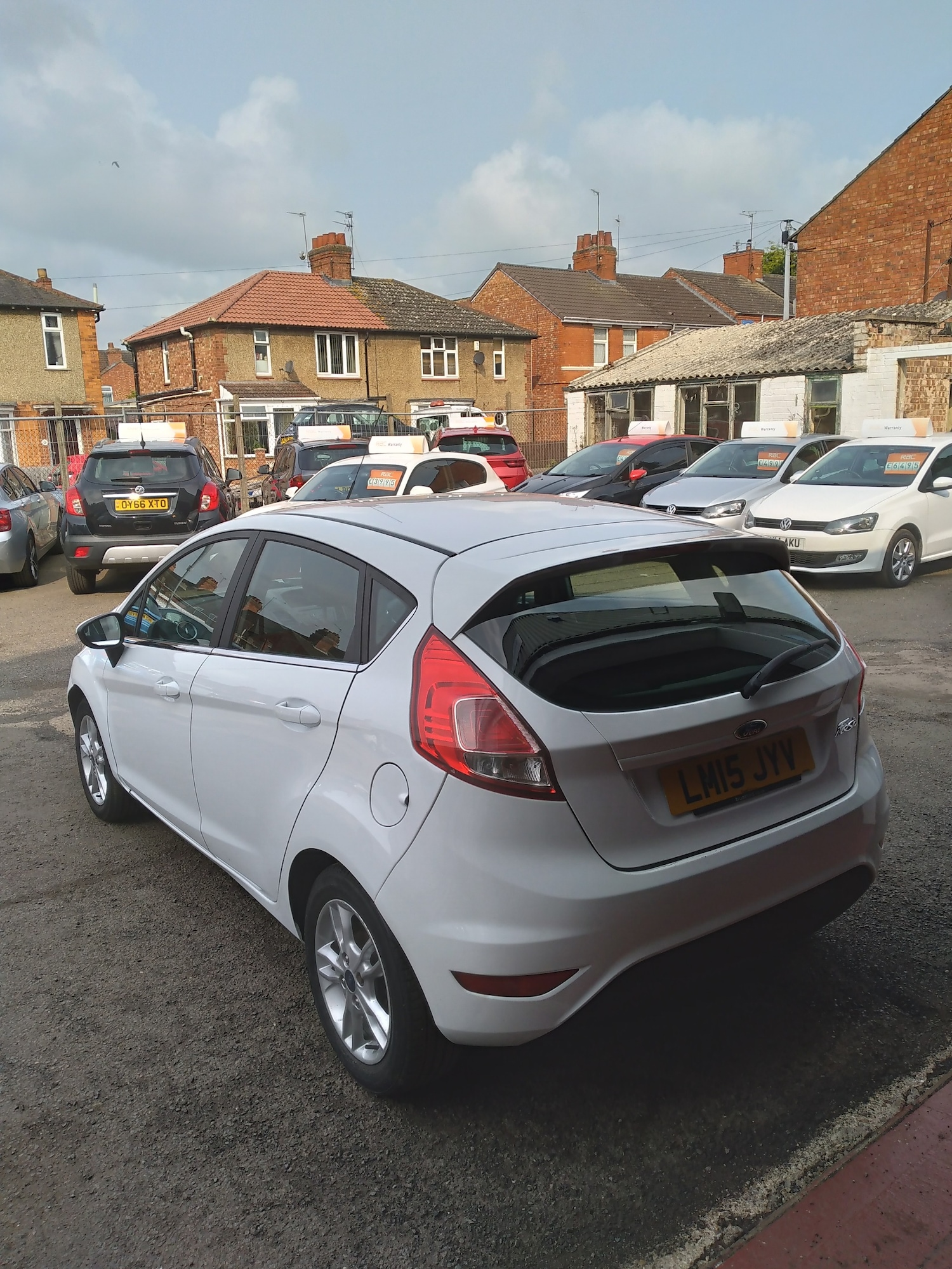 Used Ford Fiesta 2015 for sale - 76576427: Photo 4