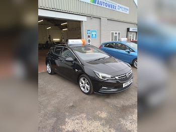 Used Vauxhall Astra 2017 for sale - 76243036: Photo
