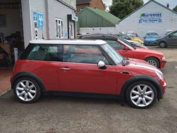 Used MINI Hatch 2004 for sale - 75304603: Photo