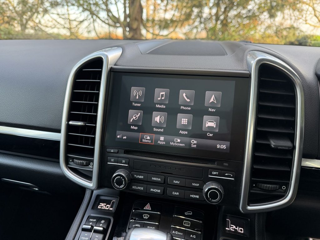 Used Porsche Cayenne 2017 for sale - 77157400: Photo 21