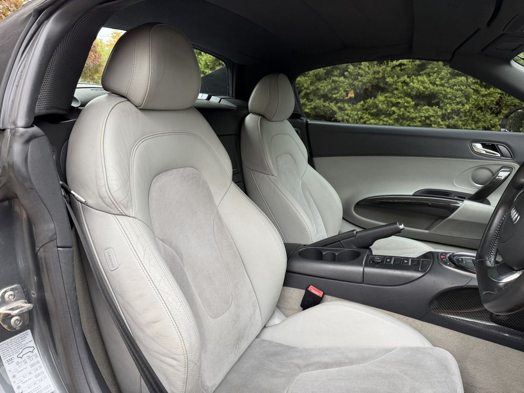 Used Audi R8 2011 for sale - 77157379: Photo 11