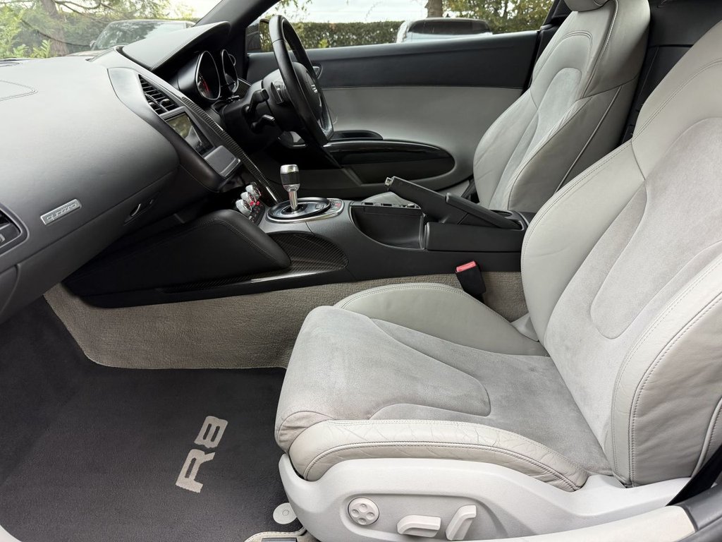 Used Audi R8 2011 for sale - 77157379: Photo 12