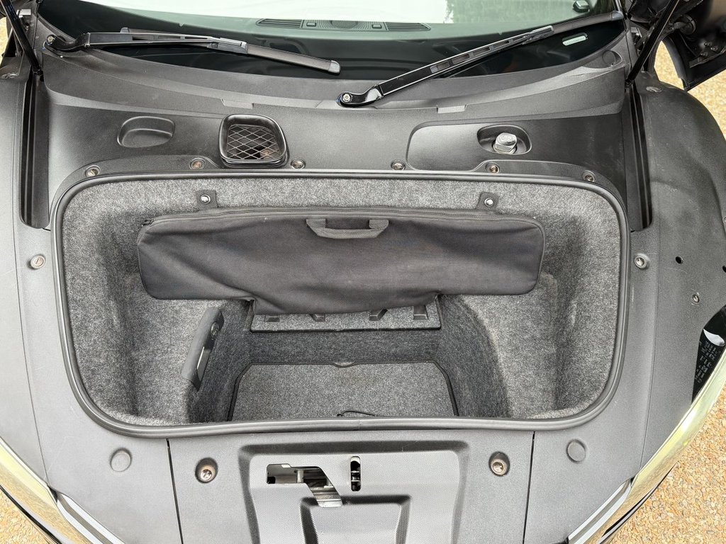 Used Audi R8 2011 for sale - 77157379: Photo 20