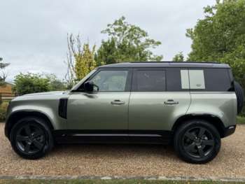 Used Land Rover Defender 110 2023 for sale - 74746355: Photo