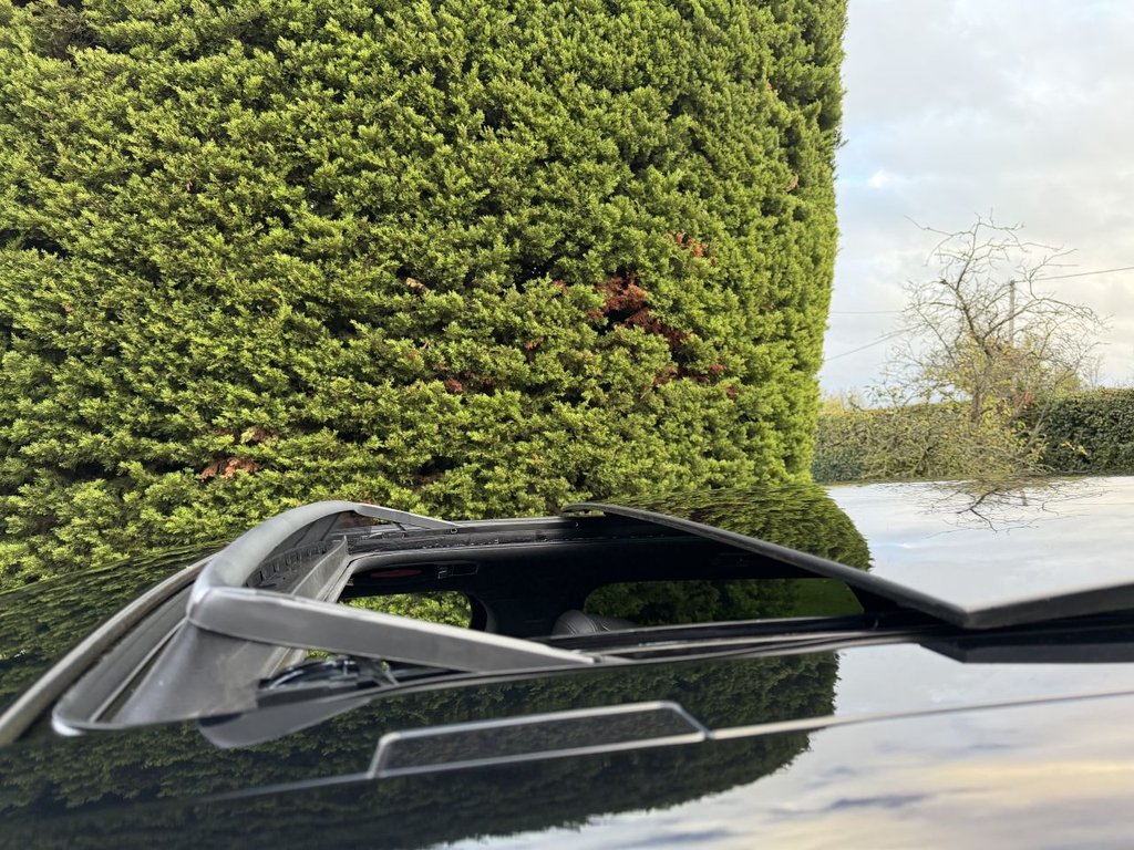 Used Land Rover Range Rover Sport 2024 for sale - 77157387: Photo 9