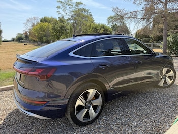 Used Audi e-tron 2020 for sale - 79530462: Photo