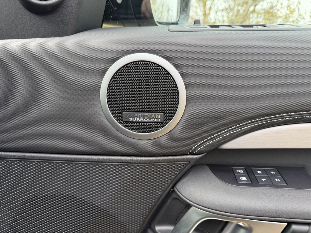 Used Land Rover Discovery 2024 for sale - 77897478: Photo 33