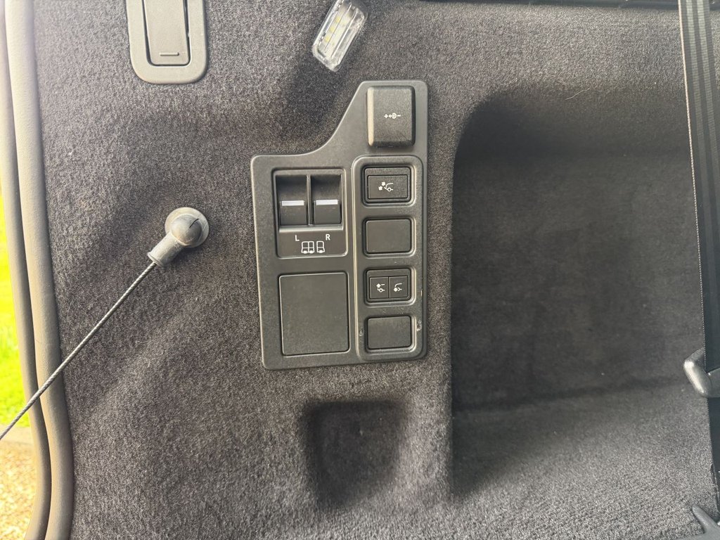 Used Land Rover Discovery 2024 for sale - 77897478: Photo 34