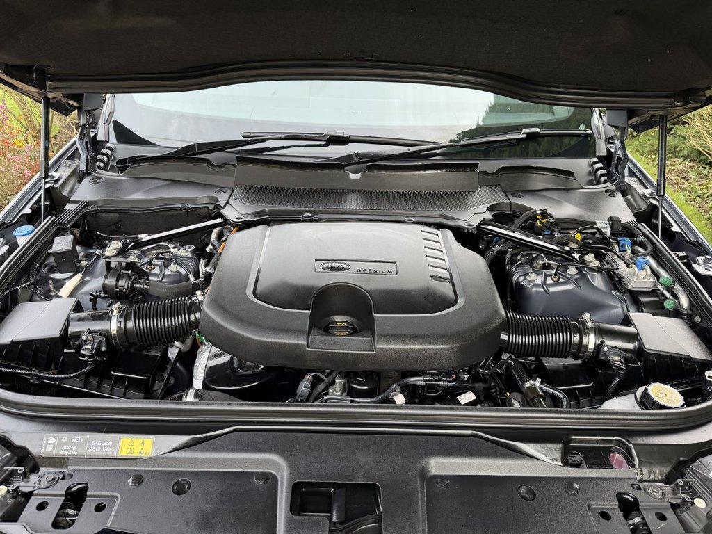 Used Land Rover Discovery 2024 for sale - 77897478: Photo 36