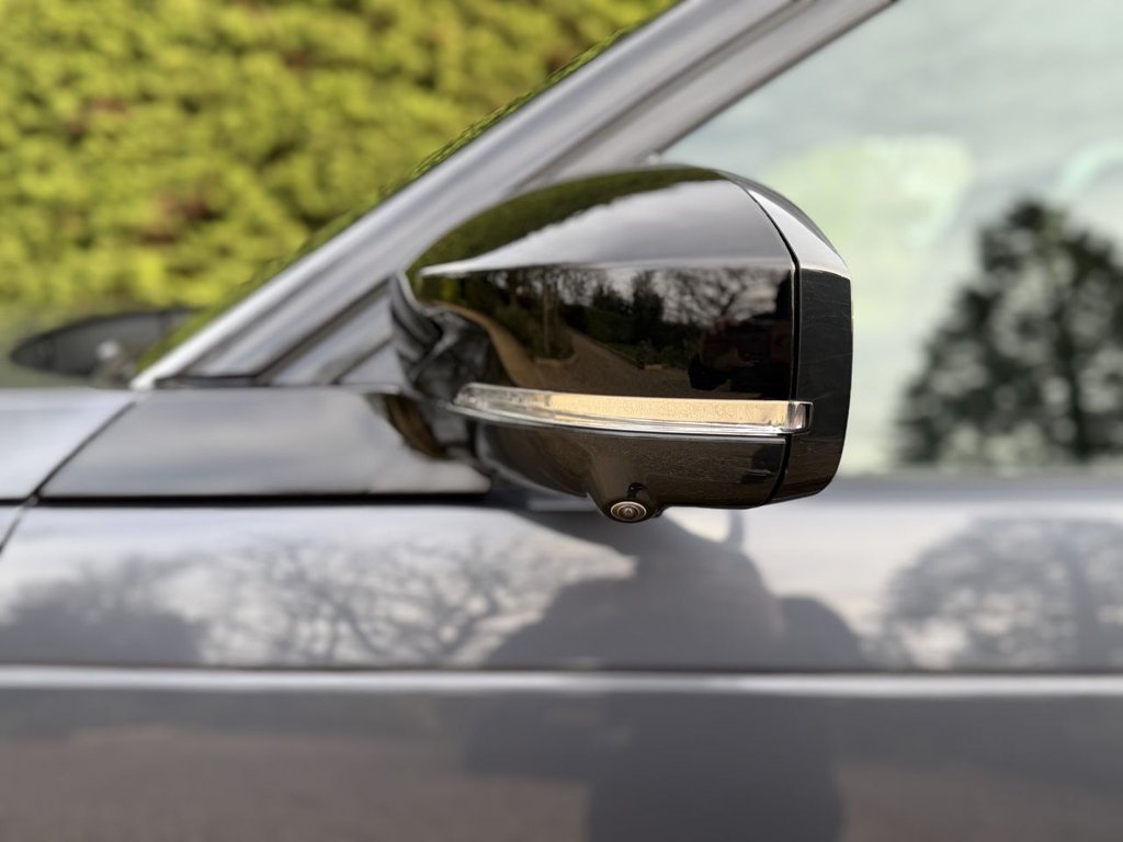 Used Land Rover Discovery 2024 for sale - 77897478: Photo 37