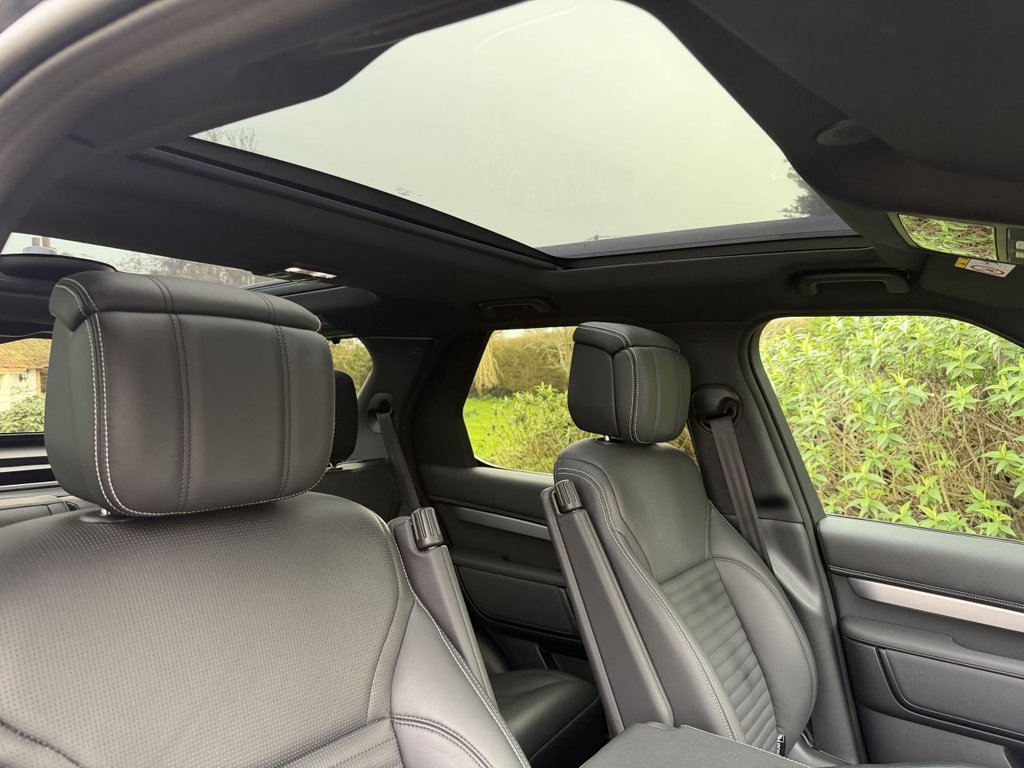 Used Land Rover Discovery 2024 for sale - 77897478: Photo 9