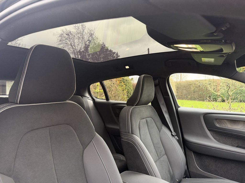 Used Volvo C40 2024 for sale - 77153527: Photo 11