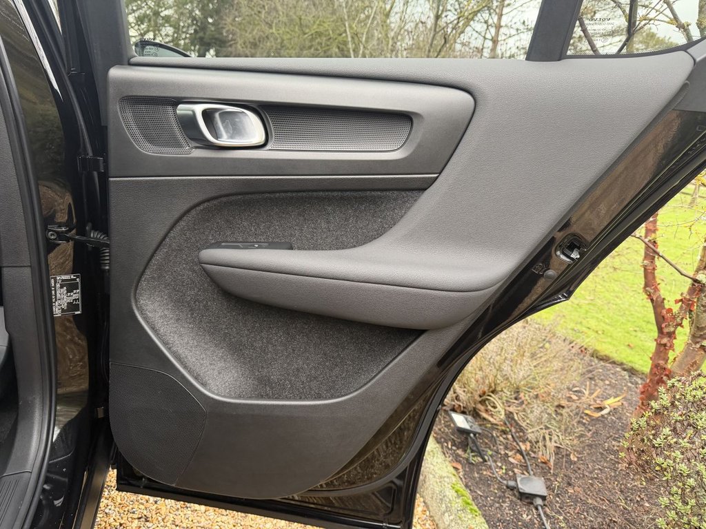 Used Volvo C40 2024 for sale - 77153527: Photo 28