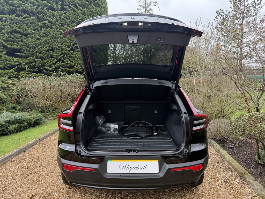 Used Volvo C40 2024 for sale - 77153527: Photo 29