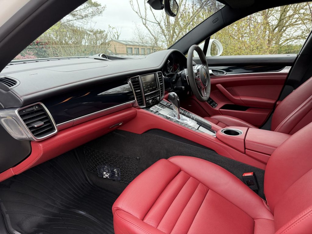 Used Porsche Panamera 2016 for sale - 77920432: Photo 12