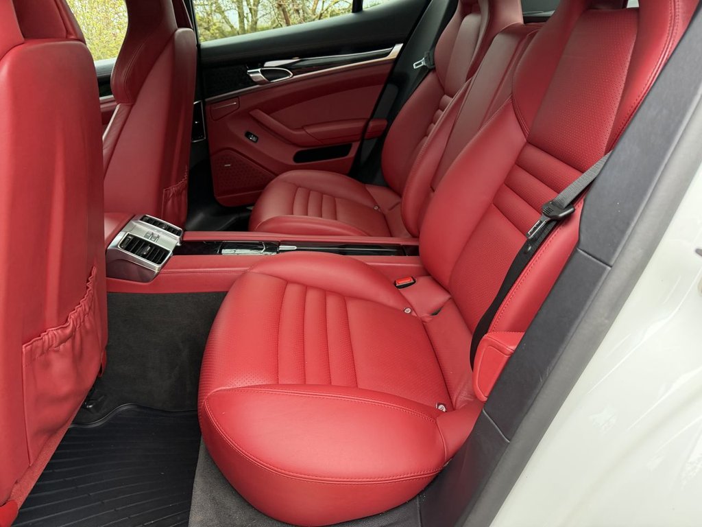 Used Porsche Panamera 2016 for sale - 77920432: Photo 15