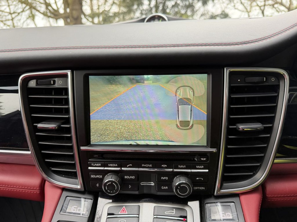 Used Porsche Panamera 2016 for sale - 77920432: Photo 21