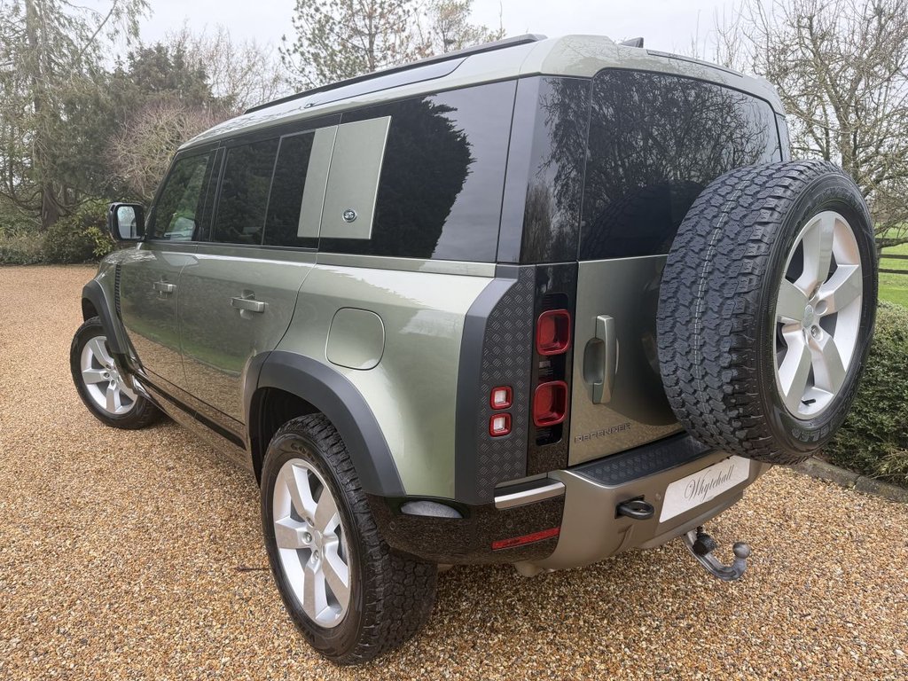 Used Land Rover Defender 2023 for sale - 77153124: Photo 6