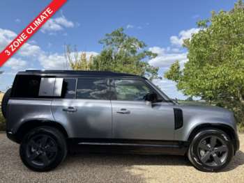 Used Land Rover Defender 2023 for sale - 75047571: Photo