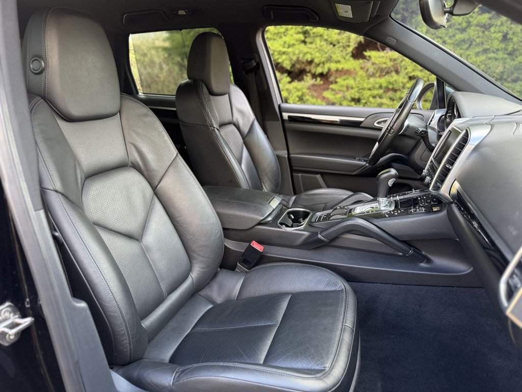 Used Porsche Cayenne 2014 for sale - 77157394: Photo 14