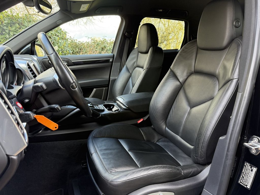 Used Porsche Cayenne 2014 for sale - 77157394: Photo 17