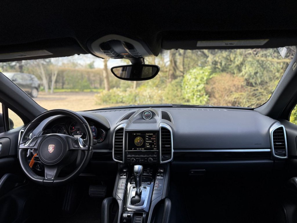 Used Porsche Cayenne 2014 for sale - 77157394: Photo 22