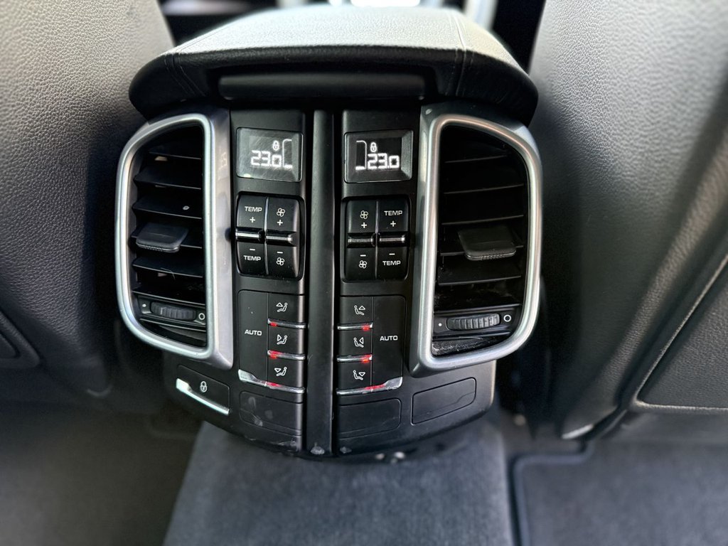 Used Porsche Cayenne 2014 for sale - 77157394: Photo 23