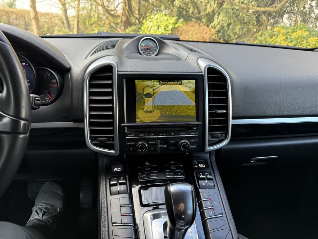 Used Porsche Cayenne 2014 for sale - 77157394: Photo 28