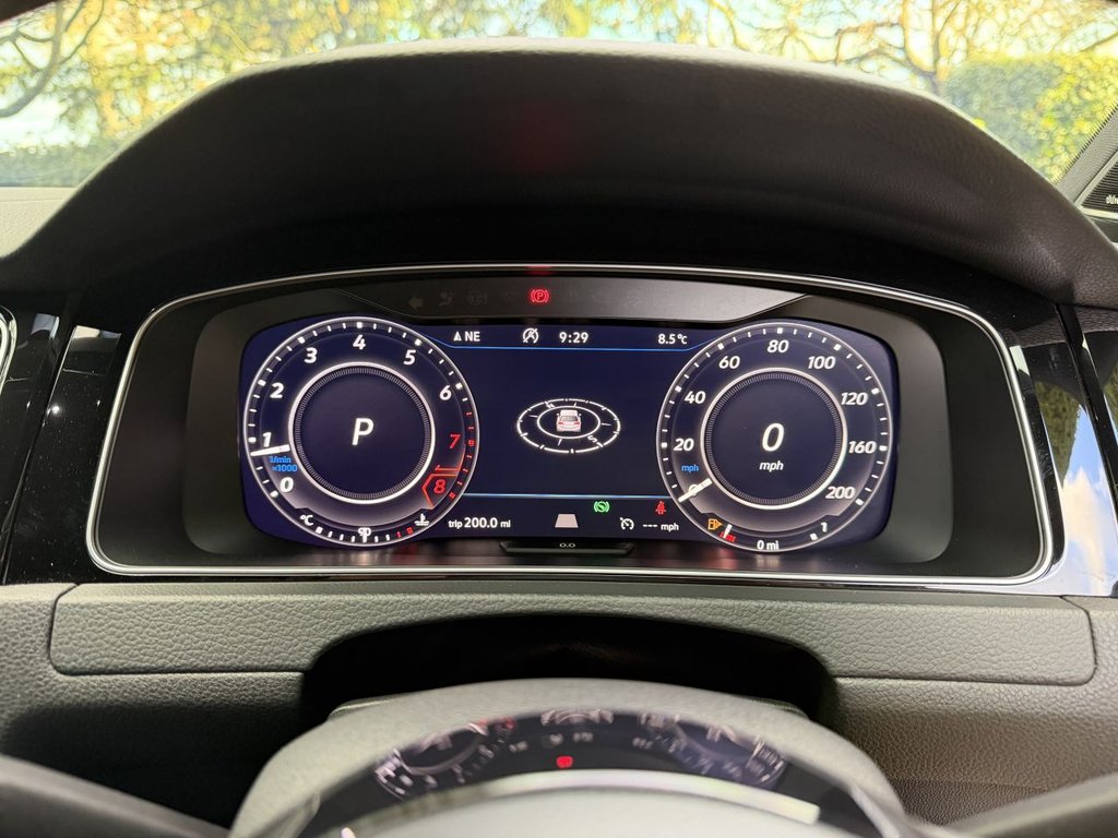 Used Volkswagen Golf 2018 for sale - 77263320: Photo 23