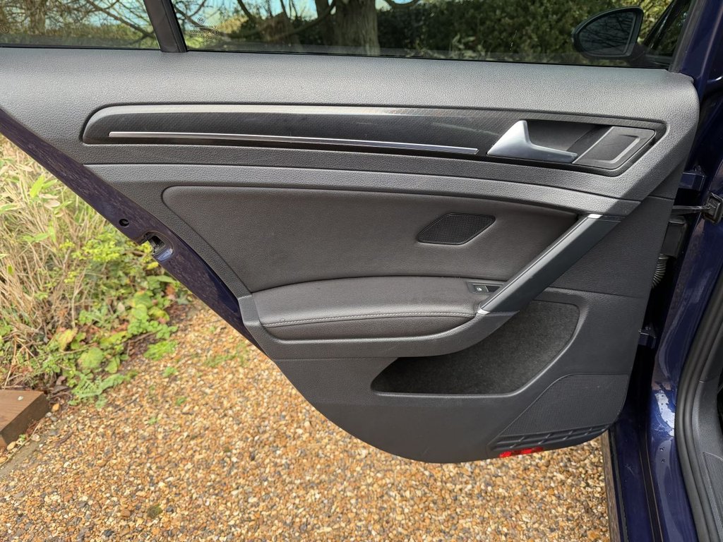 Used Volkswagen Golf 2018 for sale - 77263320: Photo 25