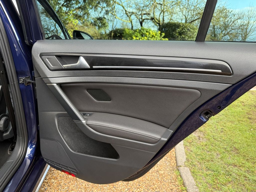 Used Volkswagen Golf 2018 for sale - 77263320: Photo 27