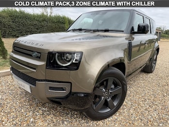 Used Land Rover Defender 110 2023 for sale - 79210363: Photo