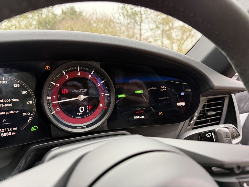 Used Porsche 911 2024 for sale - 77157398: Photo 25