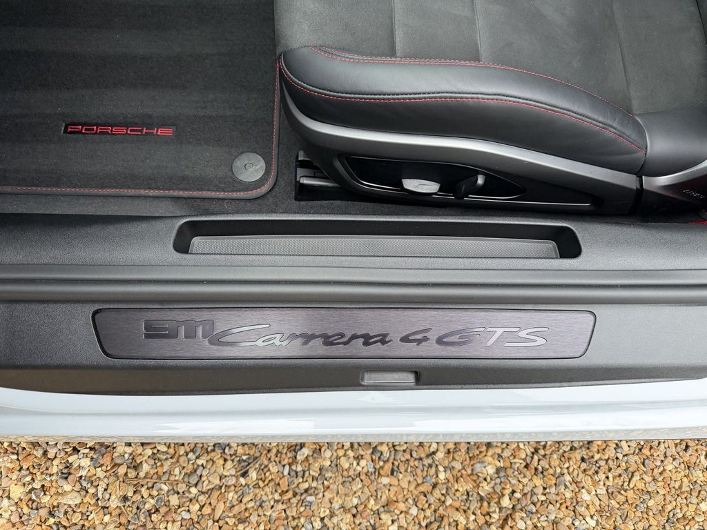 Used Porsche 911 2024 for sale - 77157398: Photo 29