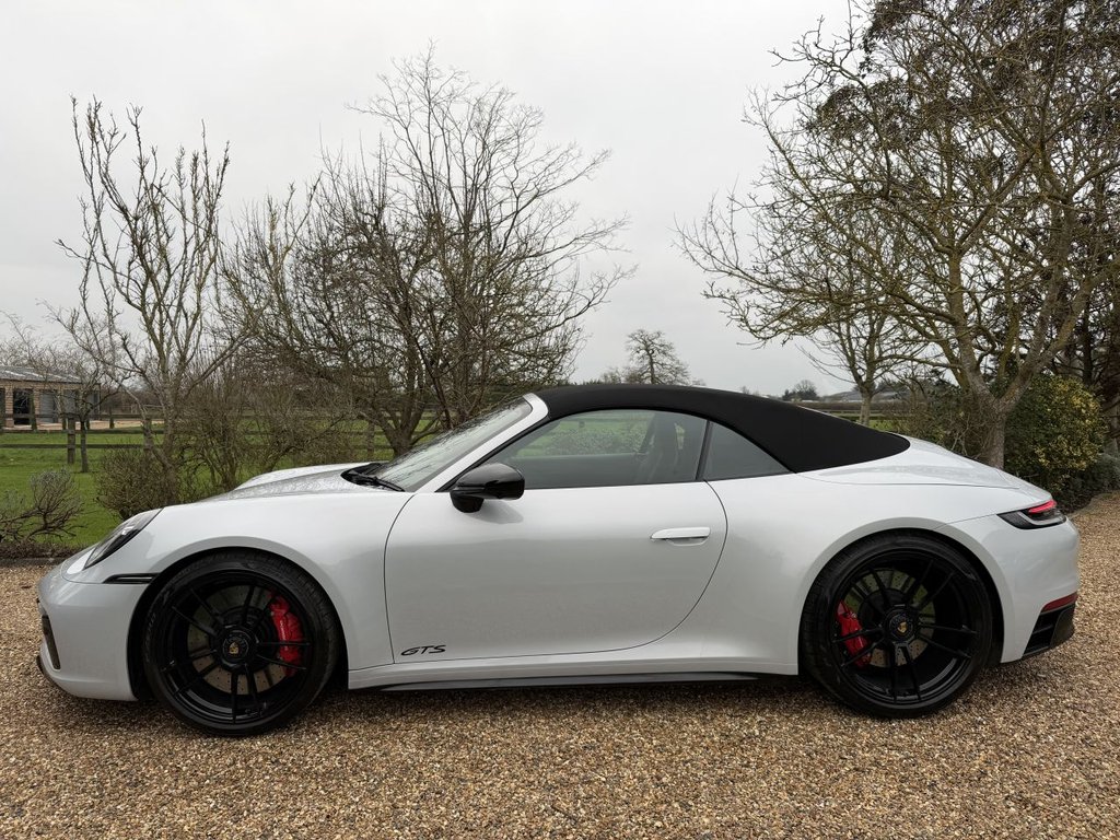 Used Porsche 911 2024 for sale - 77157398: Photo 3