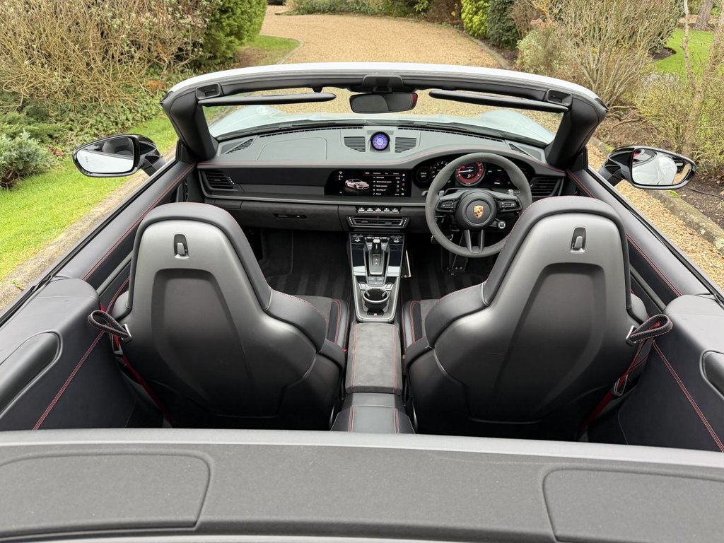 Used Porsche 911 2024 for sale - 77157398: Photo 33