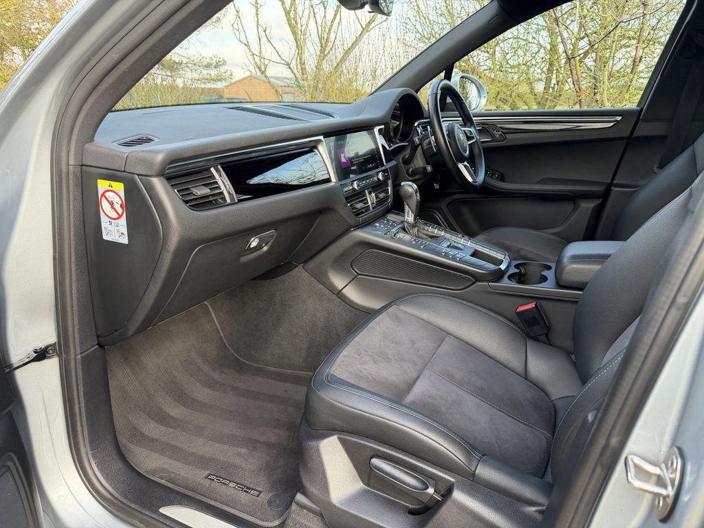 Used Porsche Macan 2019 for sale - 77437073: Photo 11