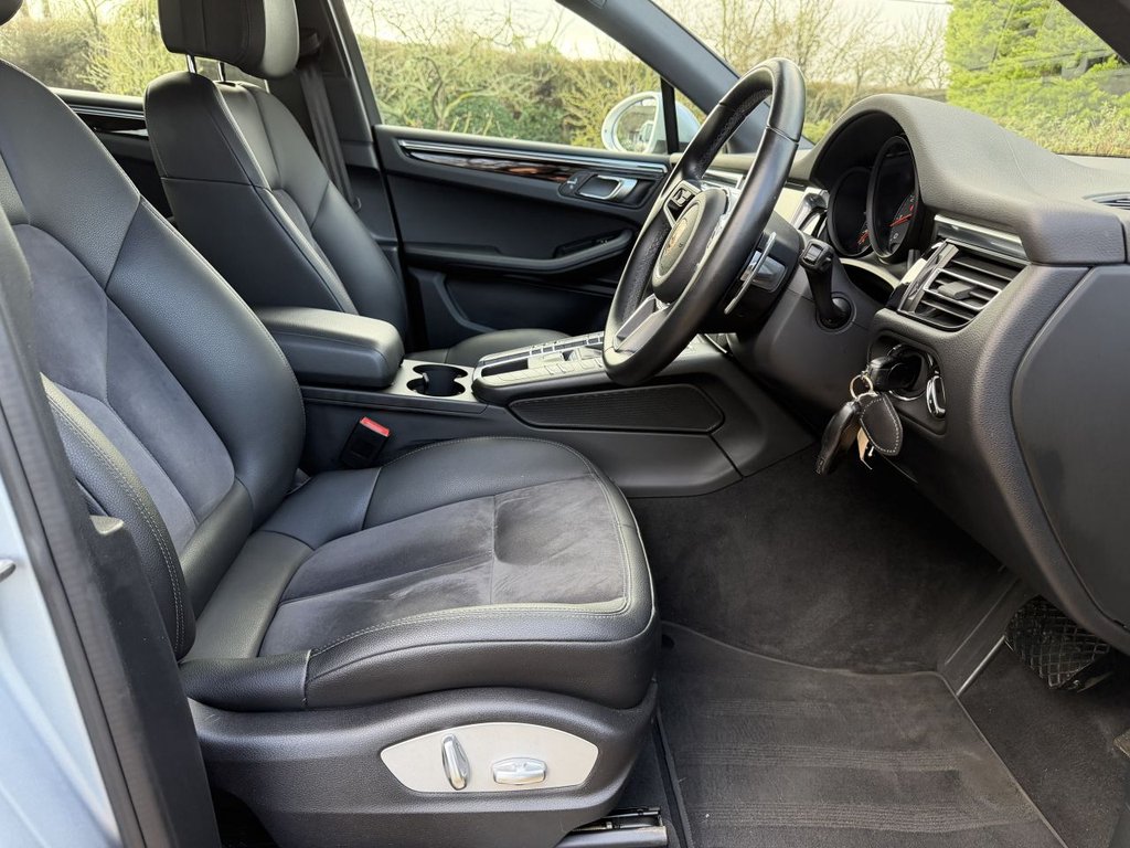 Used Porsche Macan 2019 for sale - 77437073: Photo 9