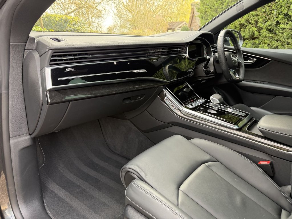 Used Audi Q8 2025 for sale - 77821425: Photo 15