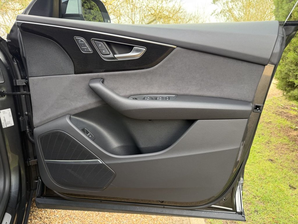 Used Audi Q8 2025 for sale - 77821425: Photo 30