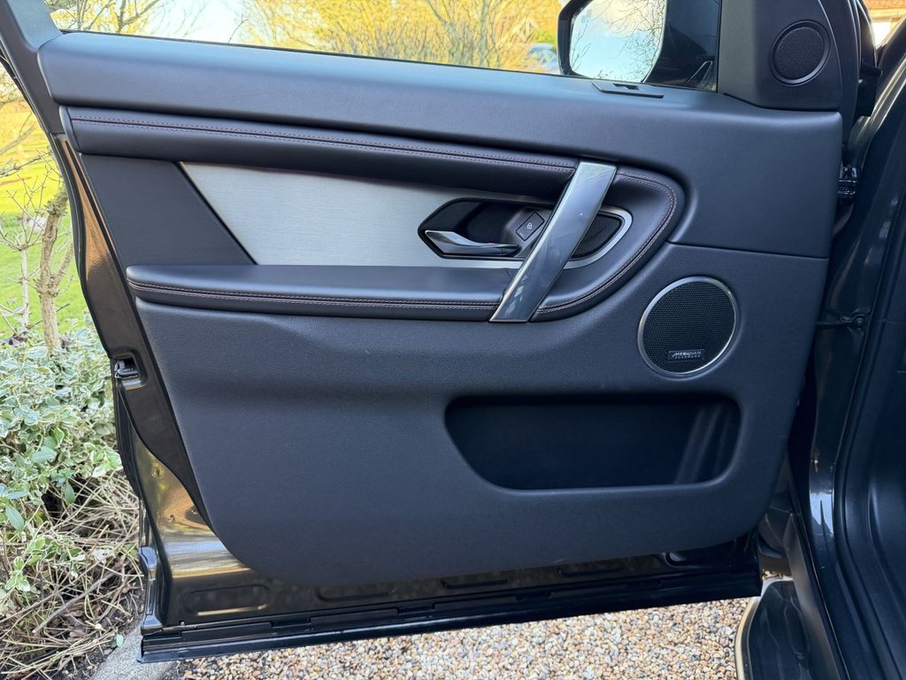 Used Land Rover Discovery Sport 2023 for sale - 77437057: Photo 26