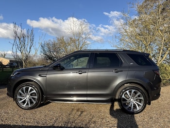 Used Land Rover Discovery Sport 2023 for sale - 77437057: Photo