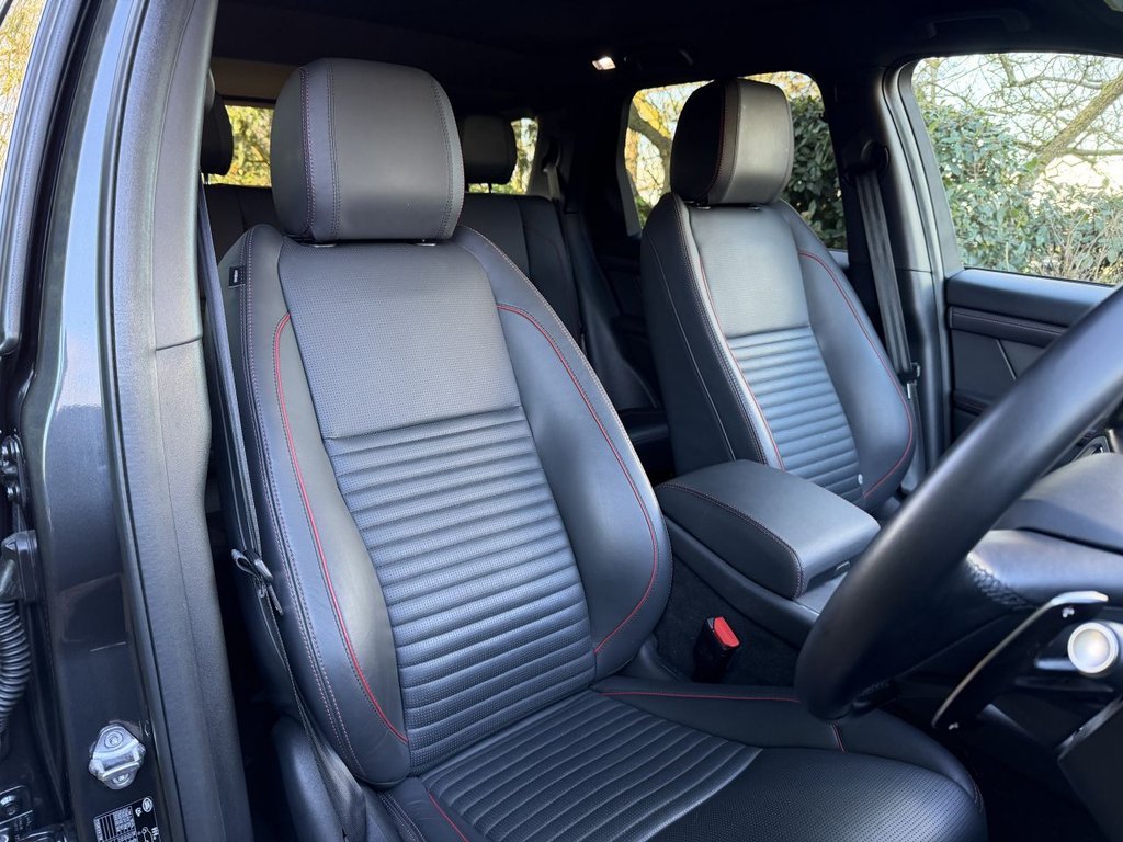 Used Land Rover Discovery Sport 2023 for sale - 77437057: Photo 8