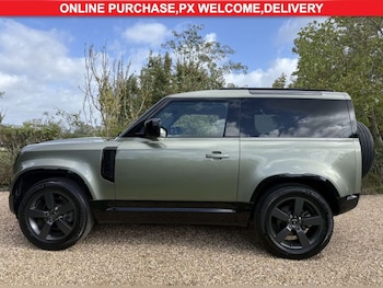 Used Land Rover Defender 90 2024 for sale - 77157402: Photo