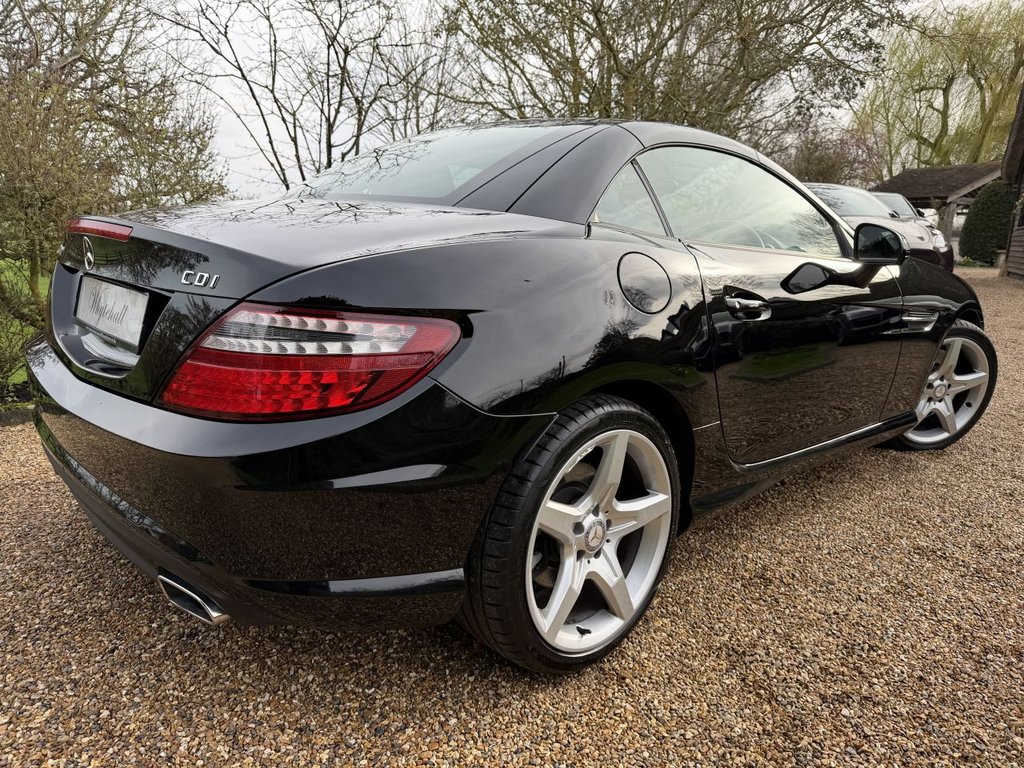 Used Mercedes-Benz SLK 2014 for sale - 78140811: Photo 5
