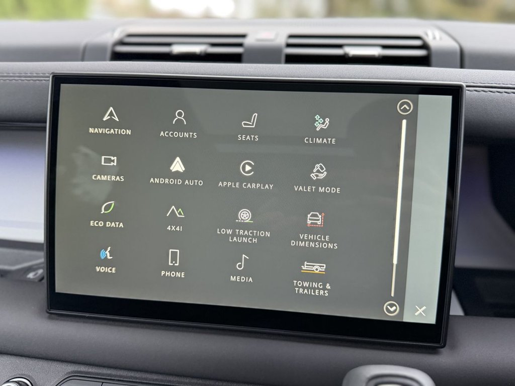 Used Land Rover Defender 2025 for sale - 77436819: Photo 27