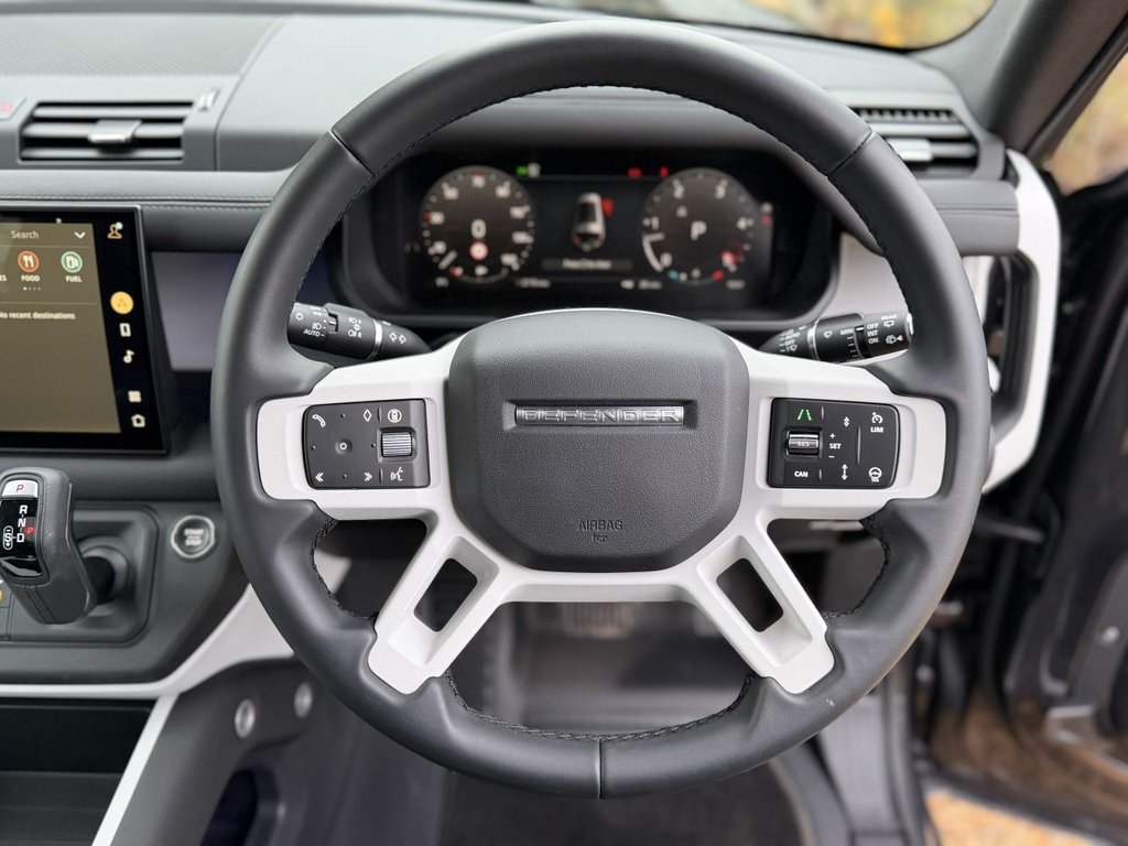 Used Land Rover Defender 2025 for sale - 77436819: Photo 28
