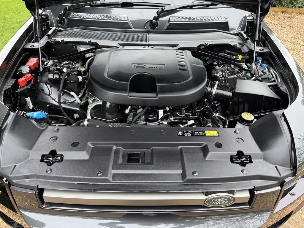 Used Land Rover Defender 2025 for sale - 77436819: Photo 39