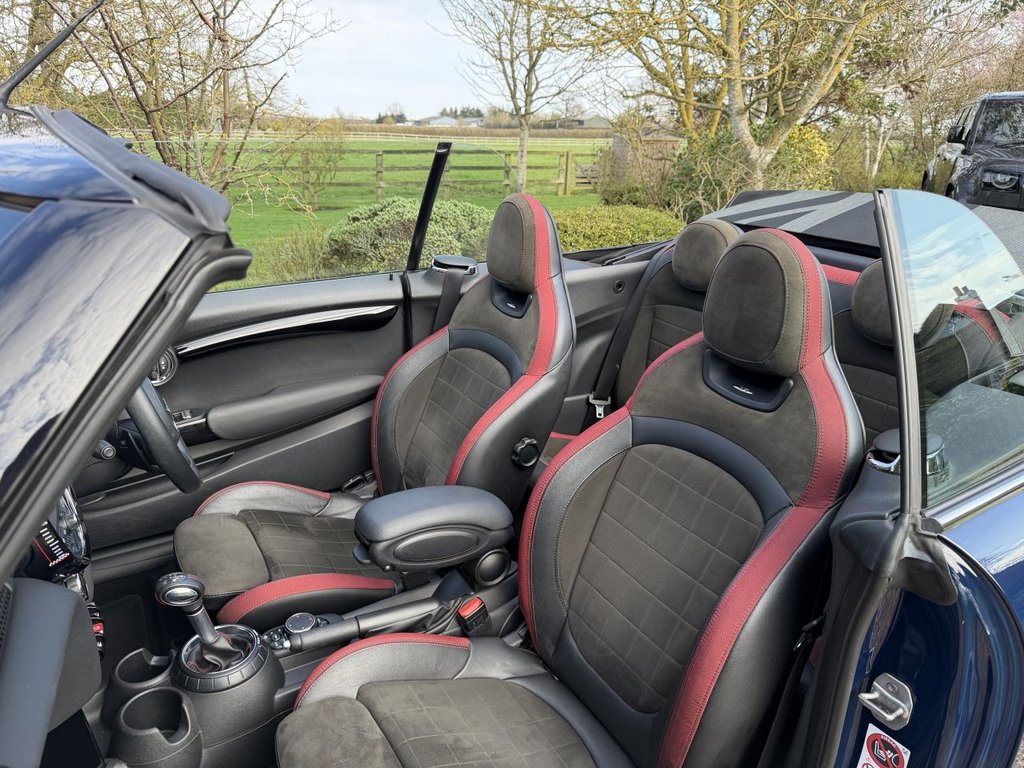 Used MINI Convertible 2017 for sale - 77739708: Photo 24